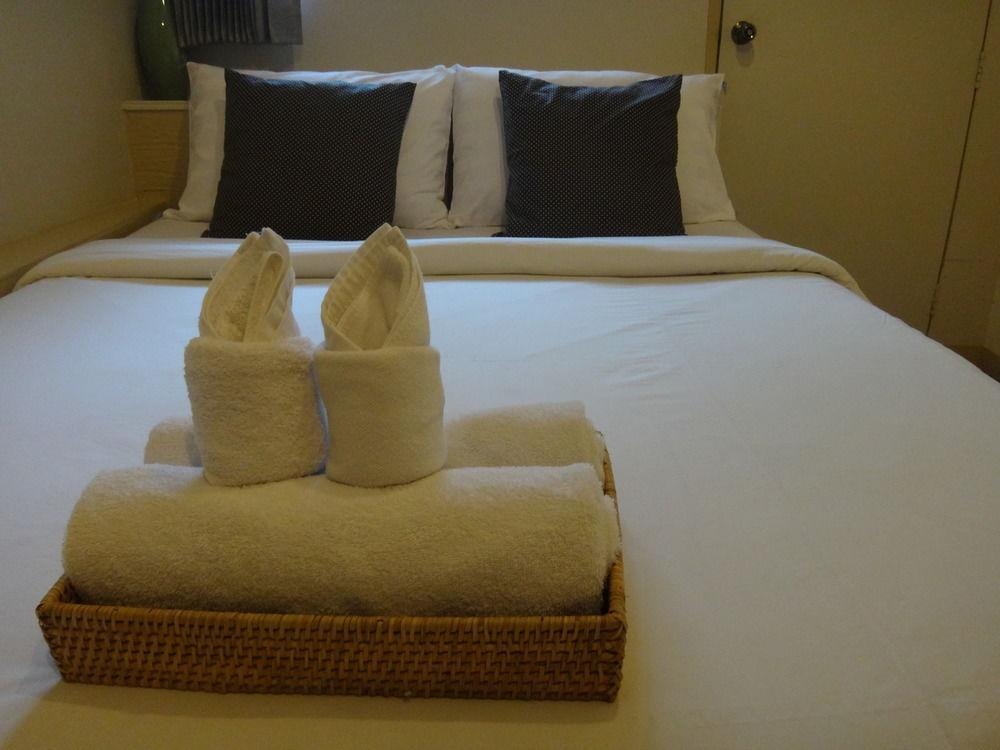 Stay With Me Guest House Чиангмай Экстерьер фото