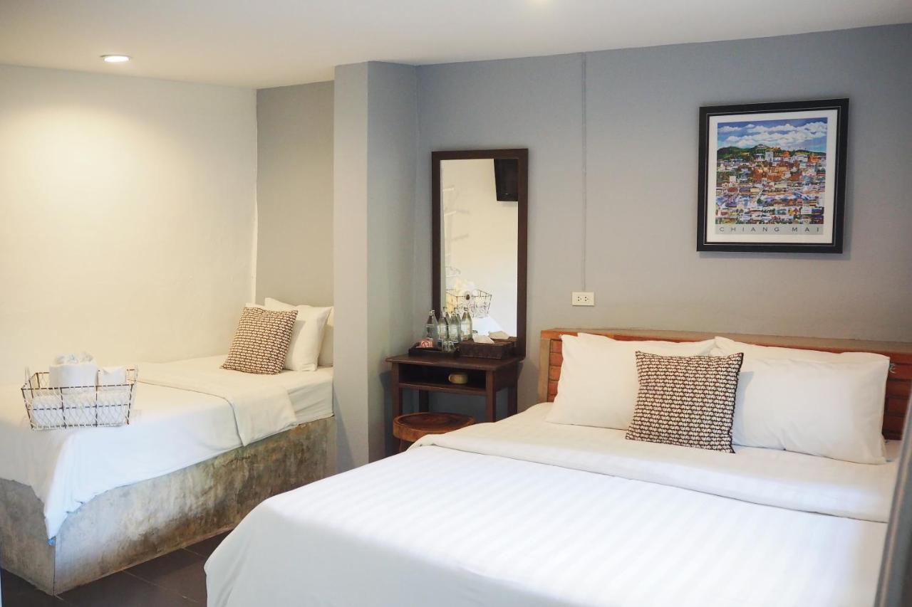 Stay With Me Guest House Чиангмай Экстерьер фото